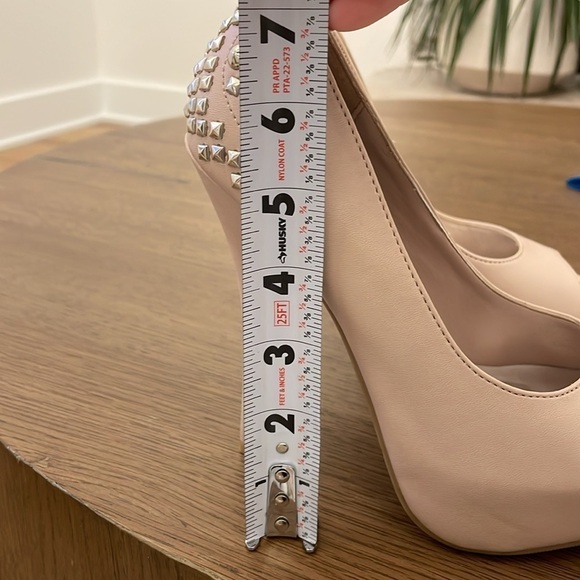 Diva Lounge Shoes - Picture 3 of 5